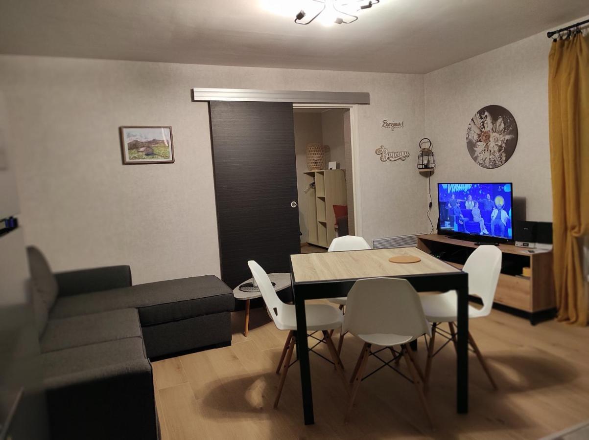 Gite Des 3 Arbres Aramits Exteriör bild